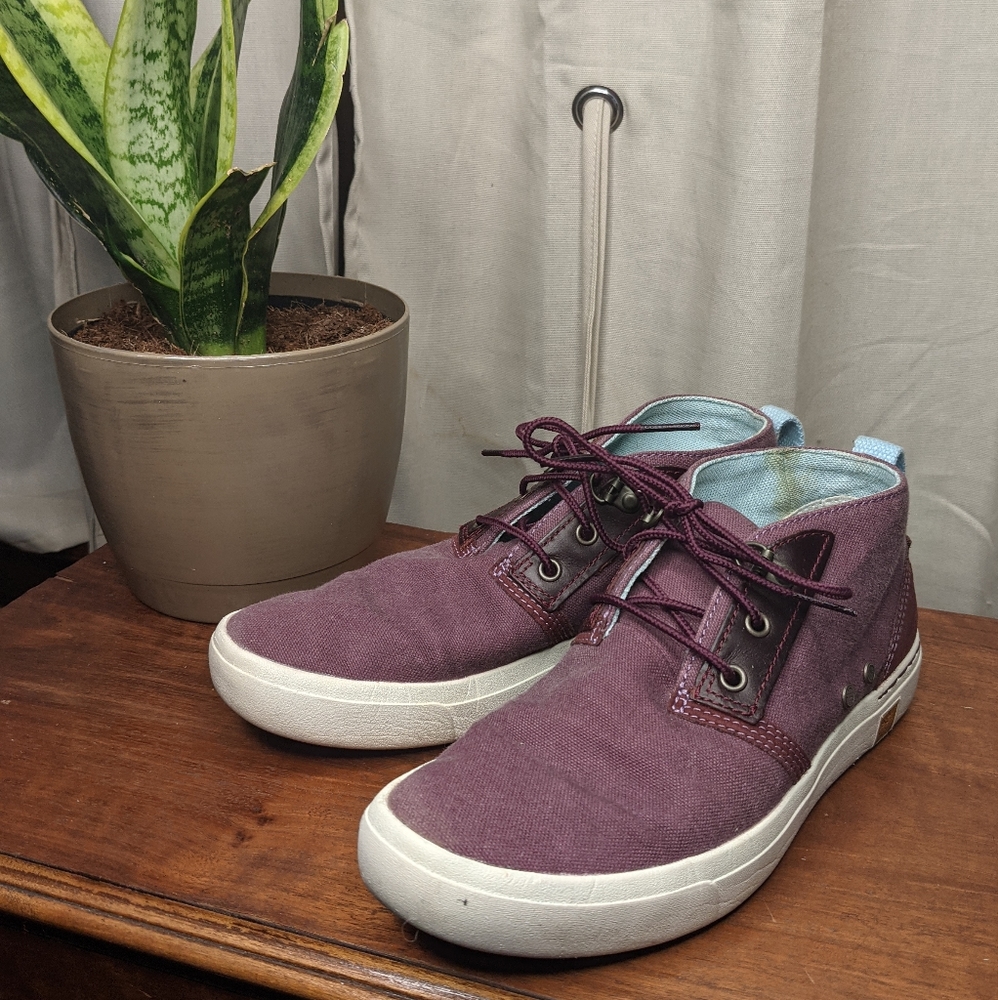 Timberland purple lace up chukka boots 7.5